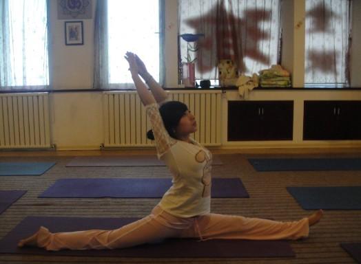 2月瑜伽教练班